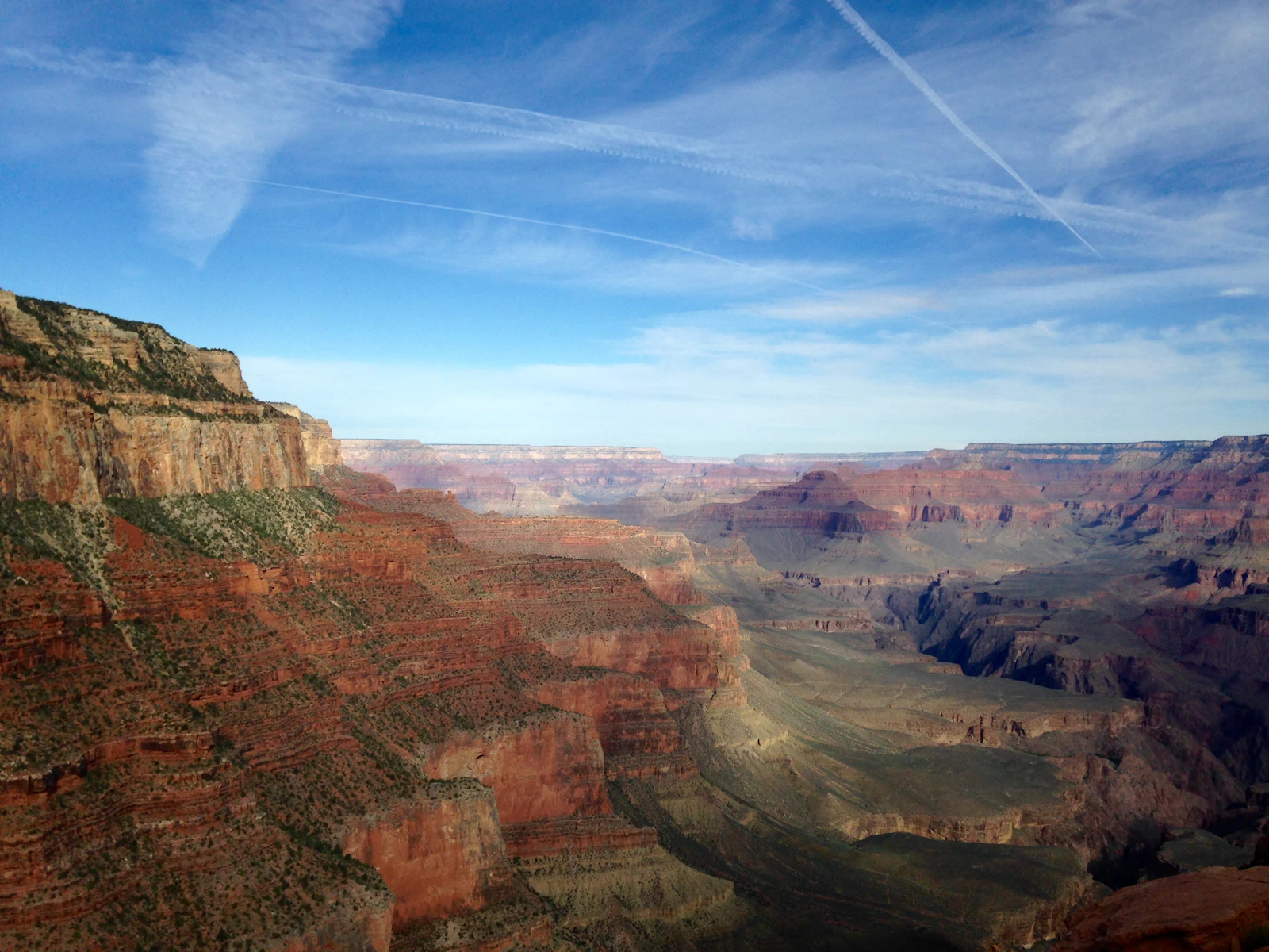 Grand Canyon panoramic view under blue sky
