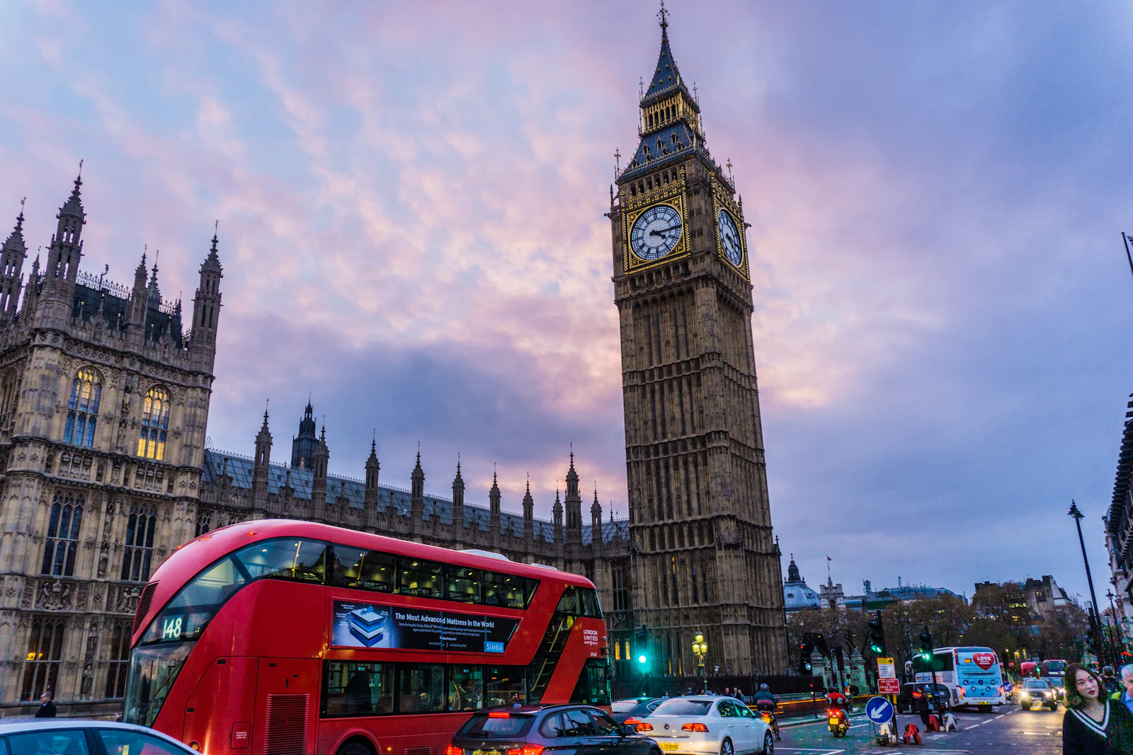 How to Maximise Annual Leave in the UK in 2027: England, Scotland & Northern Ireland