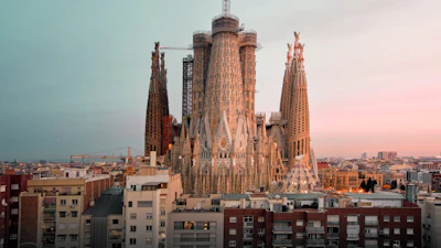 Barcelona in 7-9 Days: Extended Vacation Itinerary to Maximize PTO in 2026